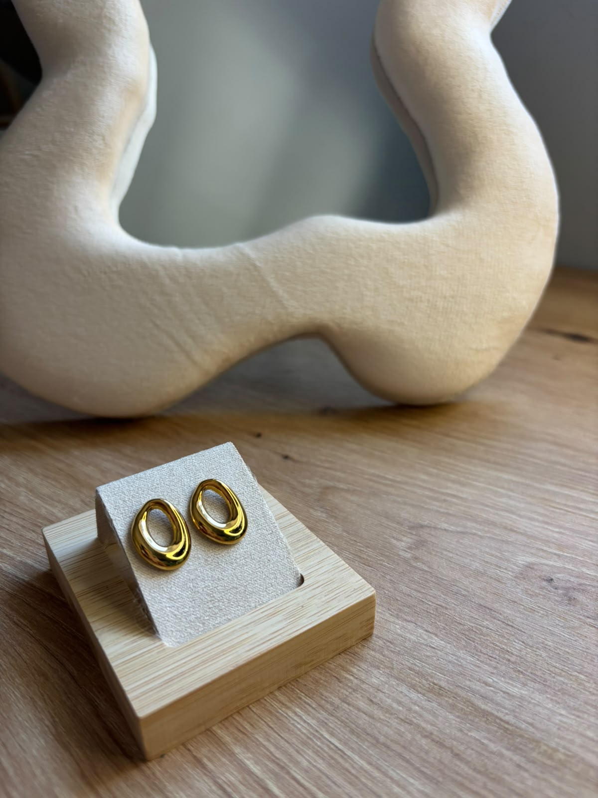 Pendientes Aira